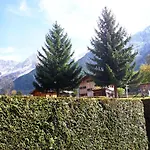 Les Chamois By Interhome * אוש