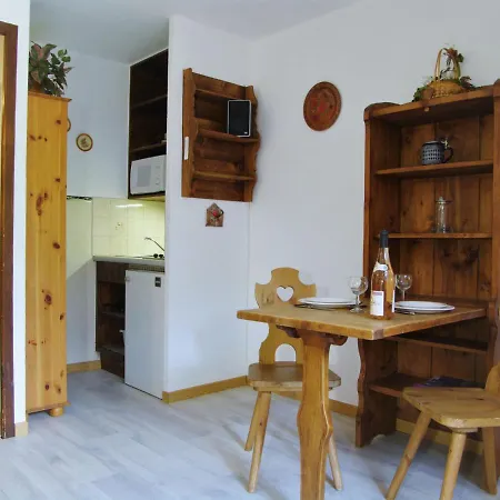 Daire Les Chamois By Interhome Les Houches